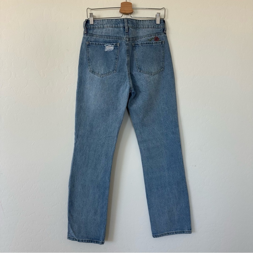 Organic Blue Boho Artsy Embroidered Floral Straight Leg High Rise Jeans Size 7 - Picture 7 of 12